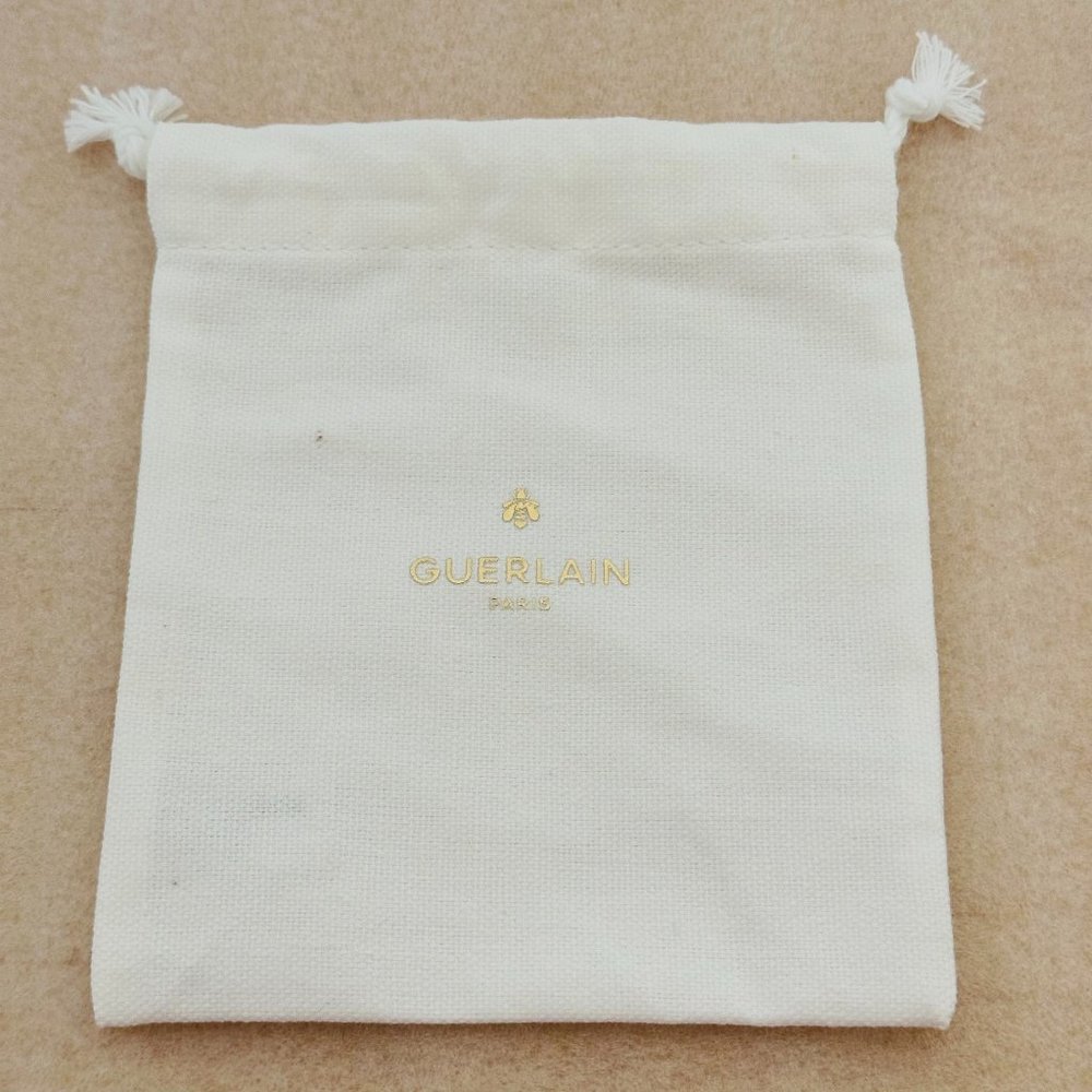 🌹 Guerlain 🌹New Cosmetic Pouch Bag Gold Logo Makeup White Drawstring Pouch Bag